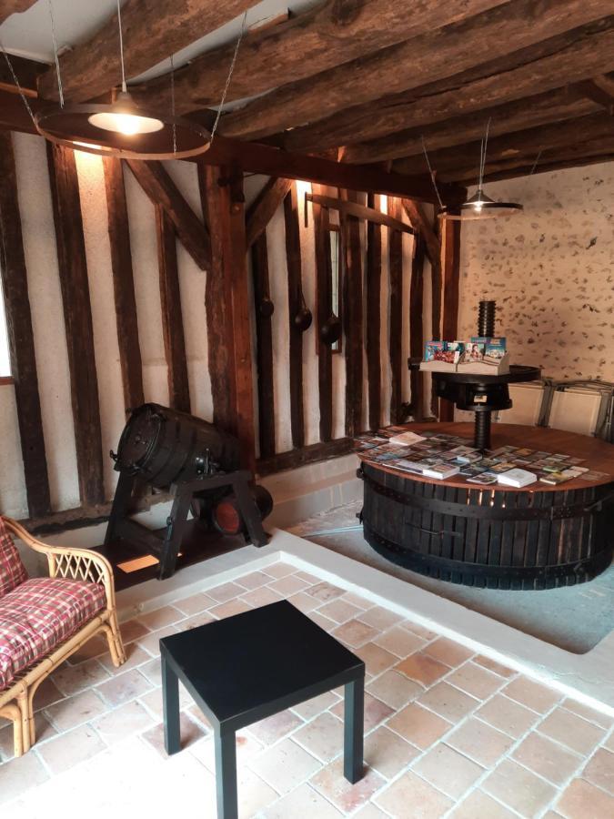 La Maison Genevier - Chambre Doreline Montreuil-en-Touraine Kültér fotó