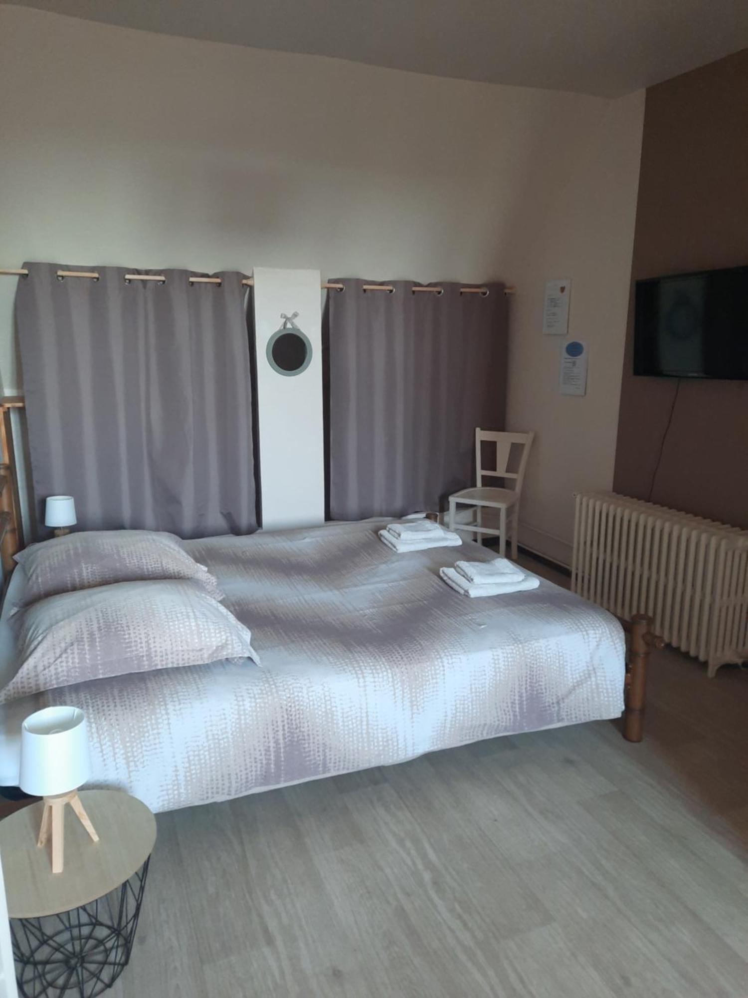 La Maison Genevier - Chambre Doreline Montreuil-en-Touraine Kültér fotó
